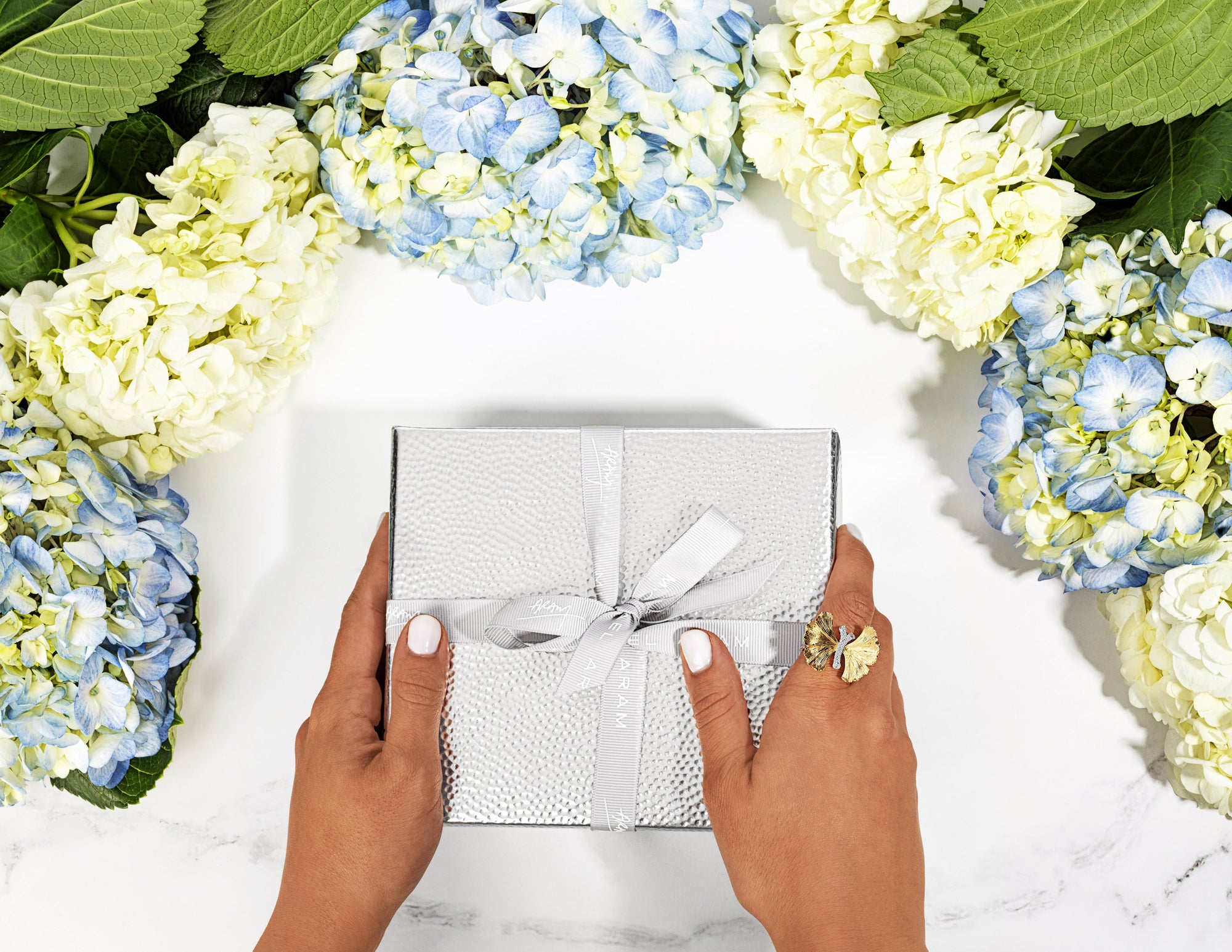 How to Pick the Perfect Hostess Gift Everytime - Michael Aram